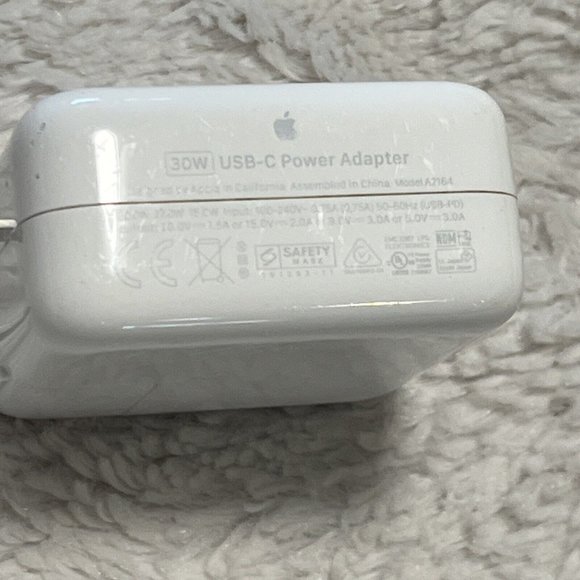30W USB-C Power Charger Adapter A2164 A1882 f/Apple MacBook 12" W/Cable - Picture 6 of 6